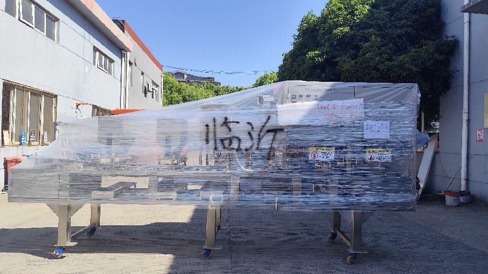 熟粥灌裝封口機(jī)