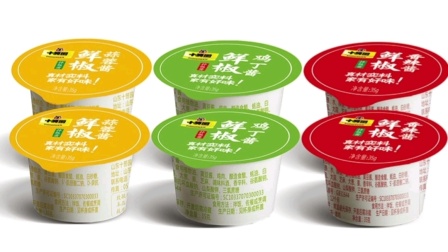 龍應(yīng)一出八杯裝醬料灌裝封口機(jī)